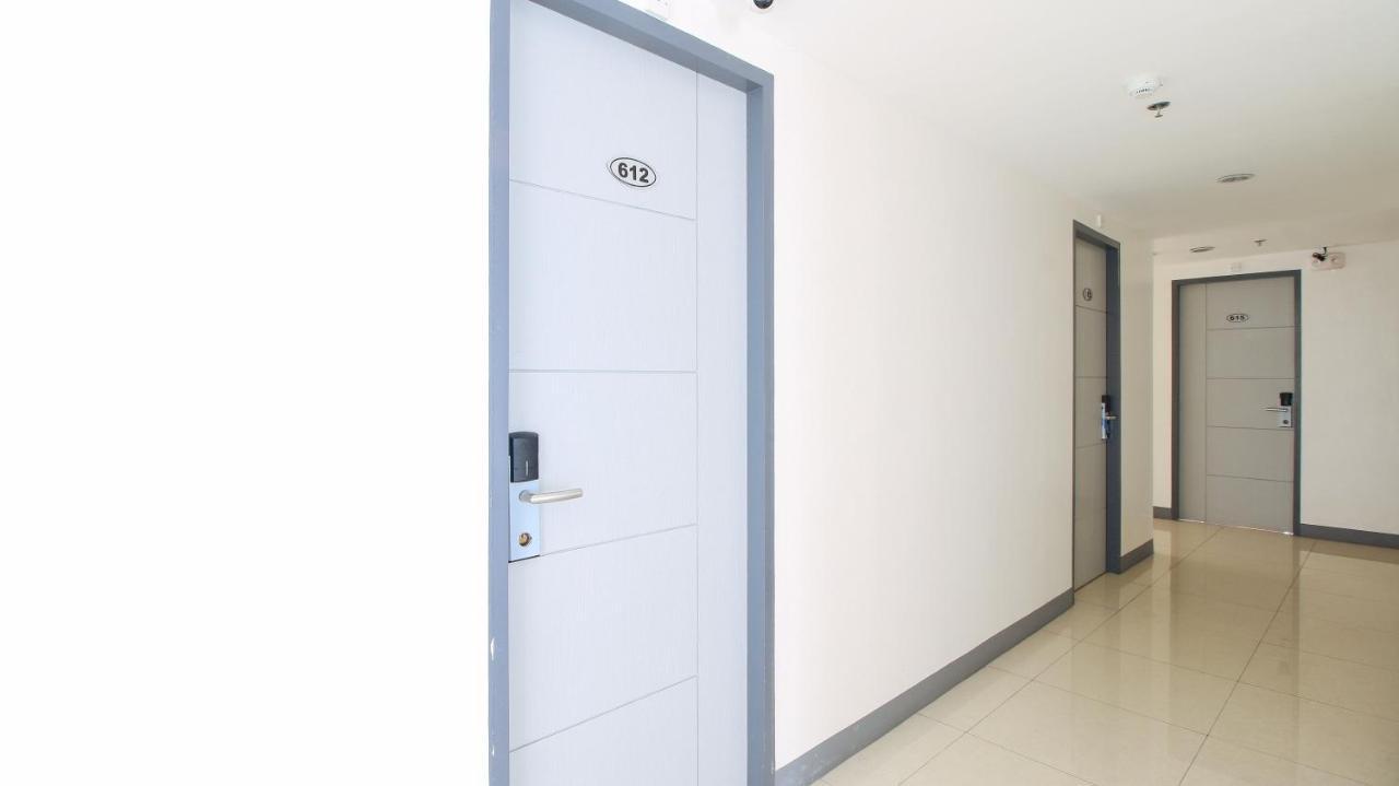 Reddoorz Plus @ Jardin Suites Guadalupe Nuevo Mandaluyong Ngoại thất bức ảnh